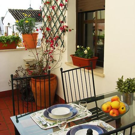 Penthouse Puerta De La Juderia Apartman Córdoba Szoba fotó