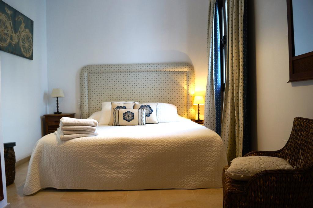 Penthouse Puerta De La Juderia Apartman Córdoba Szoba fotó